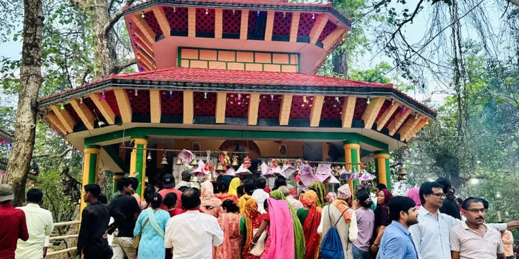 सिरहाको राजदेवी मन्दिरमा वैशाखी मेला