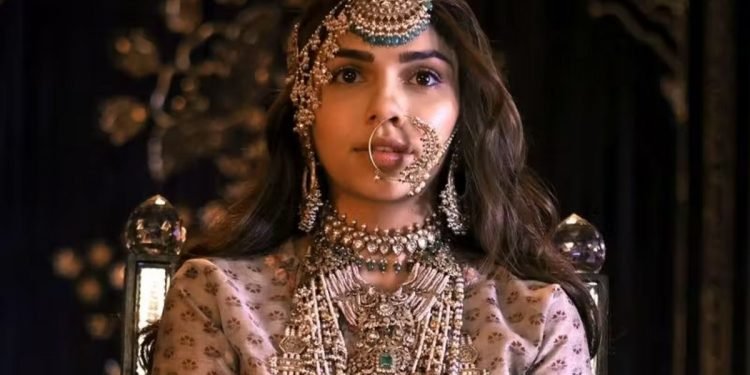 ‘हिरामण्डी’बाट रातारात भाइरल भएकी आलमजेब (तस्बिरहरू)