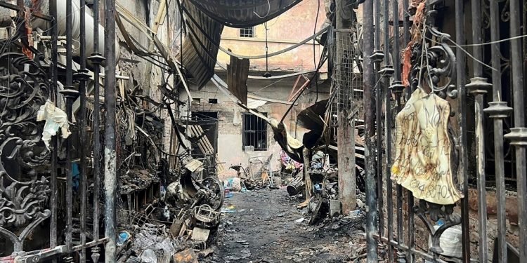 भियतनामको एक अपार्टमेन्टमा आगलागी हुँदा १४ को मृत्यु