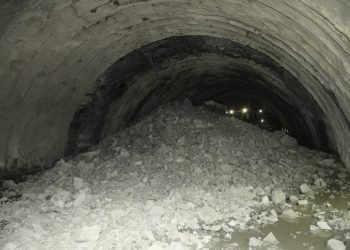 द्रुत मार्गको धेद्रे सुरुङमार्ग छिचोलियो