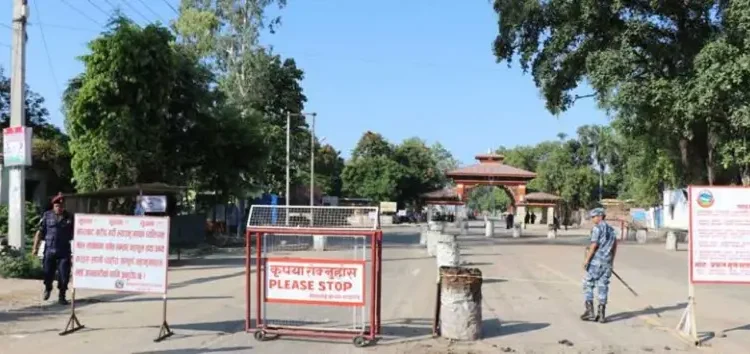 आज साँझदेखि कैलालीका सीमानाका बन्द हुने