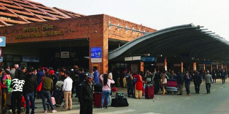 वैदेशिक रोजगारीका लागि ५९ लाखले छाडे नेपाल