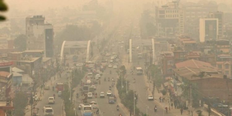 वायु प्रदुषणका कारण मृत्यु हुनेको संख्या बढ्यो, प्रदुषण रोक्ने कार्य योजना लागू गर्न ११ संघसंस्थाको माग