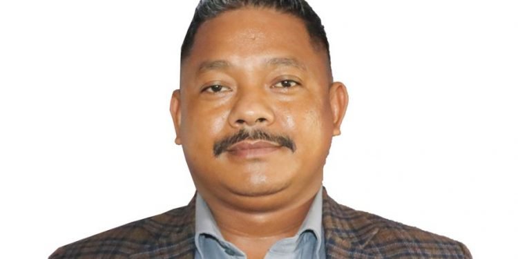 सिन्धुपाल्चोकको भोटेकोशी गाउँपालिका अध्यक्षको धन्दाः हाइड्रो पावरसँग मिलेर कार्यकर्तालाई जेल हाल्ने