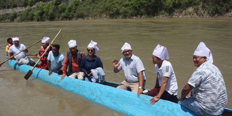 तेस्रो डुङ्गा दौड प्रतियोगितामा सुनसरी प्रथम