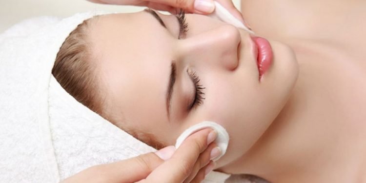 फेसियल किन गर्ने, यस्ता छन् फाइदा