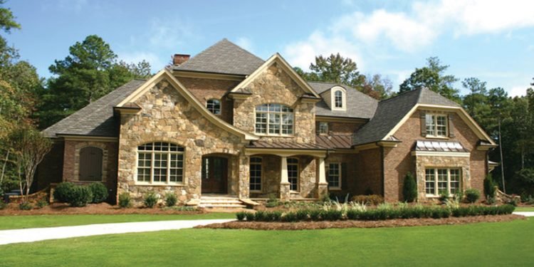 घर बनाउँदा मुख्य ढोका कता फर्काएर बनाउने ?