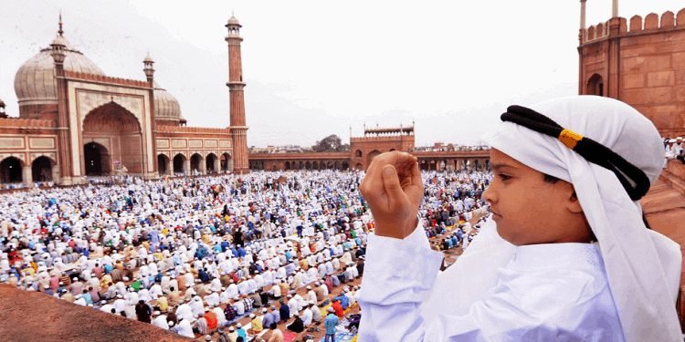 बकर इद पर्व मनाइँदै, आज सार्वजनिक बिदा