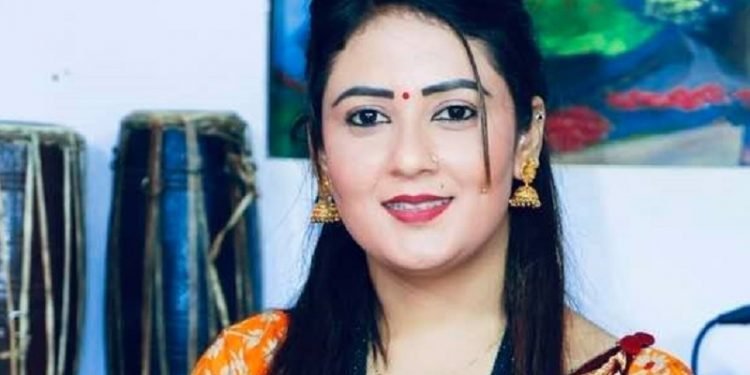 मधु क्षेत्री भन्छिन्- म गलेकाे छु, बाेल्न पनि नसक्ने अवस्थामा छु