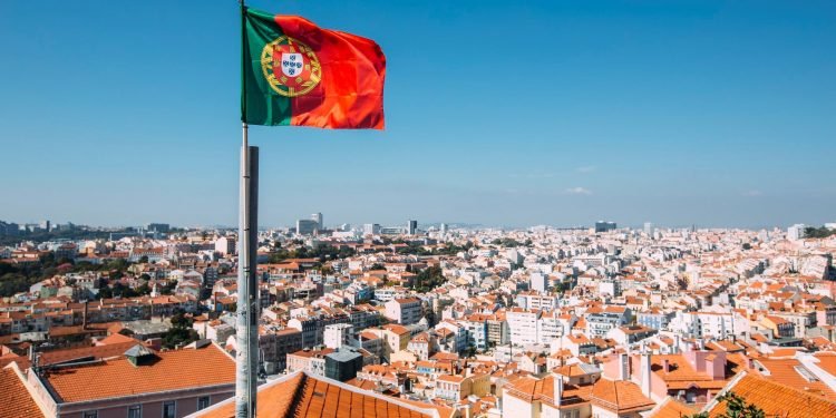 पोर्चुगलको आप्रवासन नीति कडा पार्न थालिएसँगै नेपालीलाई कस्तो असर पर्ला?