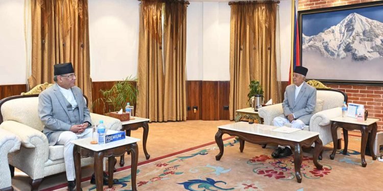 राष्ट्रपति पौडेल र प्रधानमन्त्री दाहालबीच भेटवार्ता