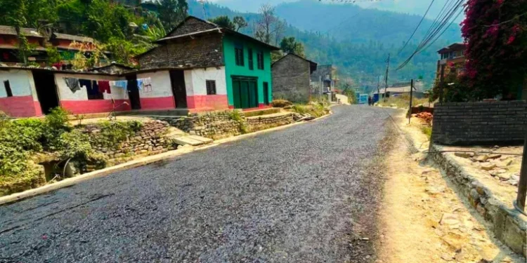 ग्रामीण सडक कालोपत्र, मुख्य सडकको समस्या उस्तै