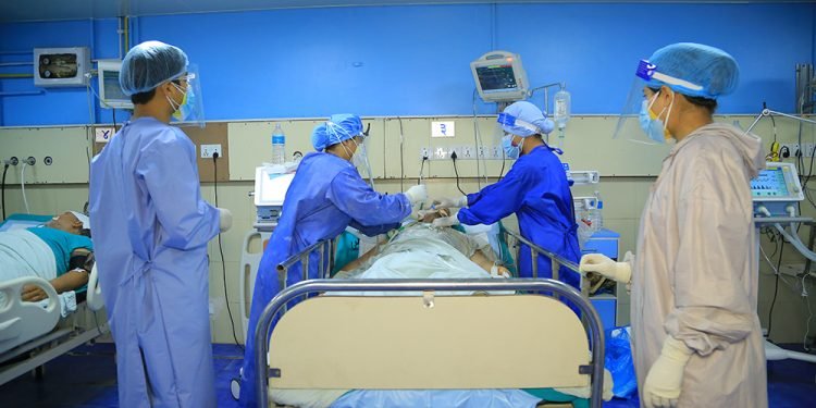 असहाय उपचारका लागि ५२ अस्पतालमा तीन सय ७४ शय्या सुनिश्चित