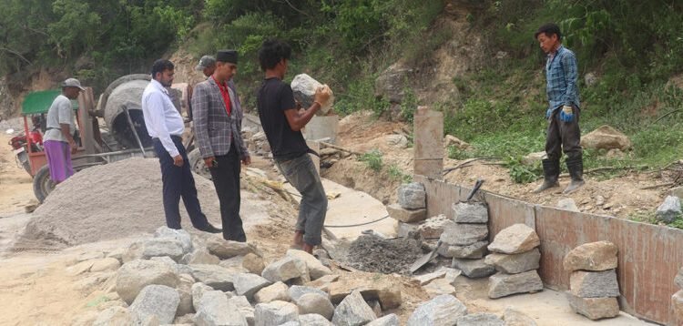 भोजपुरको जरायोटार–सिक्रेटार सडक स्तरोन्नति गरिँदै