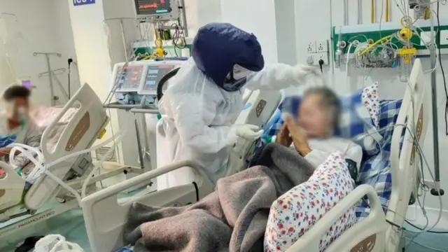 अमेरिकामा बढ्दो गर्मीका कारण ११ जना अस्पताल भर्ना