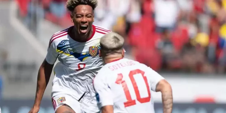 कोपा अमेरिका: भेनेजुएला र मेक्सिकोको विजयी शुरुवात