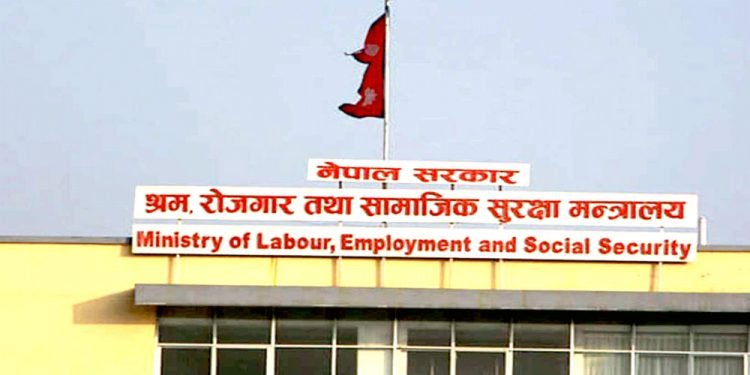 दुई हजार ३३६ विदेशीलाई नेपालमा काम गर्न अनुमति, सबैभन्दा बढी चिनियाँ नागरिक