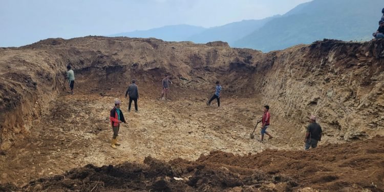पानीको मुहान संरक्षण गर्न १५ वटा सामुदायिक वनमा ‘रिचार्ज’ पोखरी