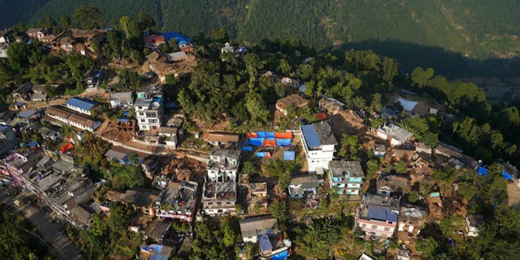 भूकम्पबाट छियाछिया भएको भूमिमा नबस्न आग्रह