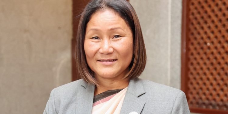 युवालाई अवैध रुपमा अमेरिका पठाउने ‘धन्दा’मा उपसभामुख रानामगर