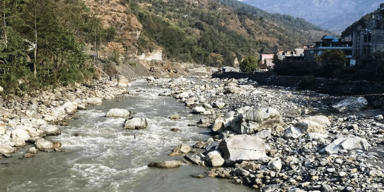 कालीगण्डकी नदी कटानले औद्योगिक ग्राम जोखिममा