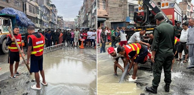 काठमाडौं नयाँबजार सडकमा गुडिरहेको मोटरसाइकल खाल्डोमा ‘गायब’