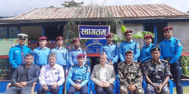 खोटाङको पेलुङमा अस्थायी प्रहरी चौकी स्थापना