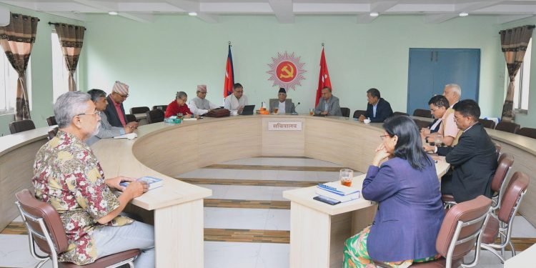 साउन महिनाभित्र पार्टी सदस्यता नवीकरण र कार्तिकभित्र ११ जिल्लाको अधिवेशन सक्न एमालेको निर्देशन