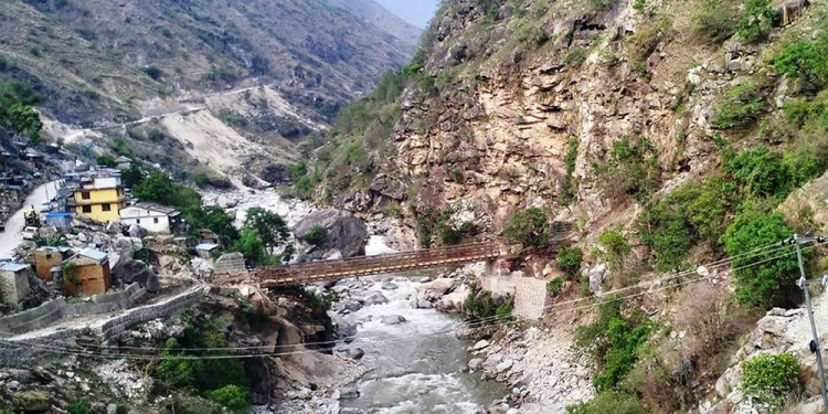 तिला नदीमा बेलीब्रिज बनेपछि कर्णाली राजमार्गमा जोडियो महावै पालिका