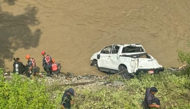 पाँच दिन बित्यो, सुनकोशीमा बेपत्ता भक्तपुरका तीन युवाको अवस्था अझै अज्ञात