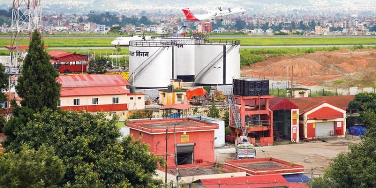 त्रिभुवन विमानस्थलभित्र हवाई इन्धन डिपो : उच्च जोखिममा राजधानी