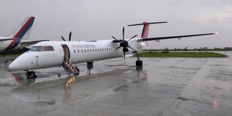 श्री एयरलाइन्सको विमान धावनमार्गबाट फर्किएपछि…