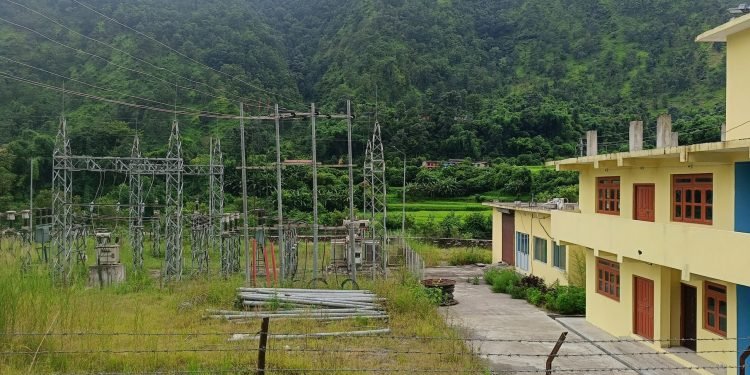 अझै सञ्चालनमा आएन रातोढुङ्गा सबस्टेशन