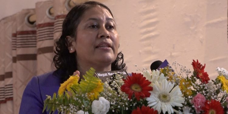 विद्यार्थीहरु विदेशिनु विश्वविद्यालयकाे गल्ती हाेइन- शिक्षामन्त्री भट्टराई