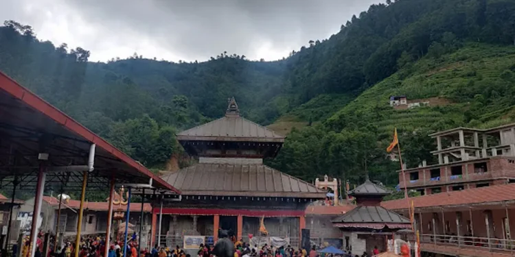 डोलेश्वरमा दर्शनार्थीको भीड, सूर्य विनायकमा सार्वजनिक बिदा