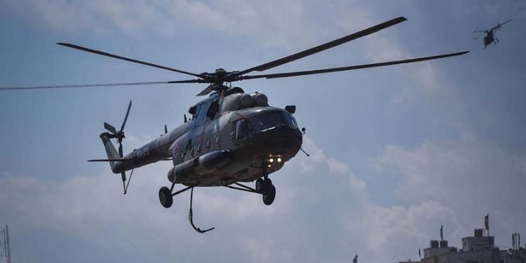 राजमार्गको दुरावस्थाले हेलिकप्टर प्रयोग गर्न बाध्य धादिङका बिरामी