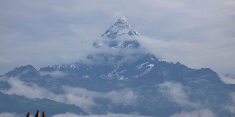 थप ५७ हिमालमा आरोहण खुलाउने तयारी