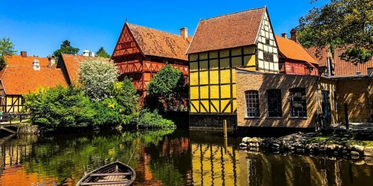 टर्कीद्वारा आफ्ना १० खुसी सहरहरू घोषणा