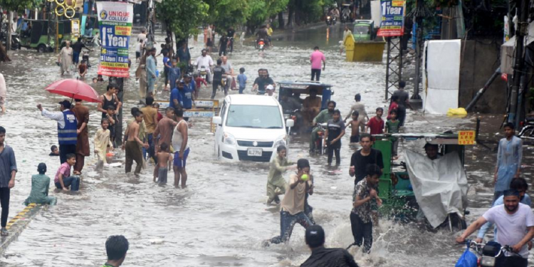 पाकिस्तानमा जुलाईमा वर्षाका कारण ९९ जनाको मृत्यु, २१४ घाइते