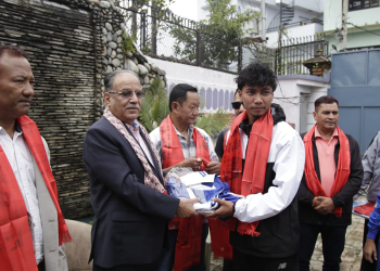 अध्यक्ष दाहालद्वारा खेलाडीको बिदाइ