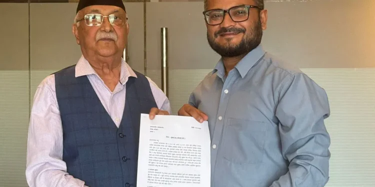 प्रधानमन्त्री ओली र राष्ट्रिय स्वतन्त्र पार्टीका निलम्बित महामन्त्री ढकालबीच भेटवार्ता
