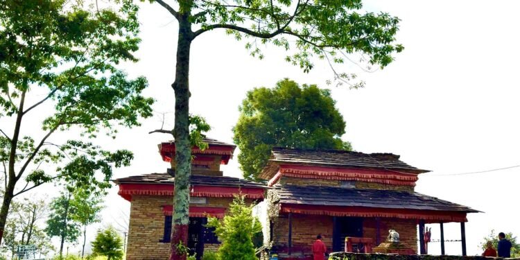 बाटुलेचौरमा पर्यटकीय पूर्वाधार निर्माण