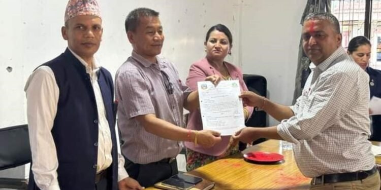 माछापुच्छ्रेका सामुदायिक विद्यालयमा करारमा प्रधानाध्यापक नियुक्त