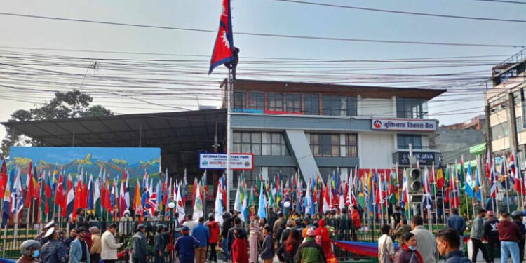 झण्डाको रङ्ग खुइलिएपछि…
