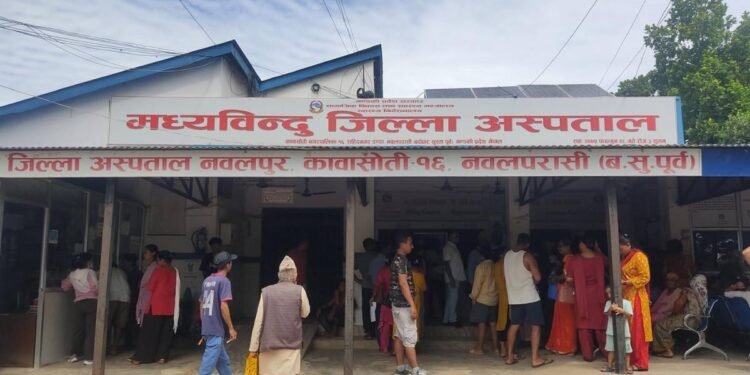 १५ शैंयाको जिल्ला अस्पताल स्तरोन्नति नहुँदा सेवा प्रवाहमा समस्या