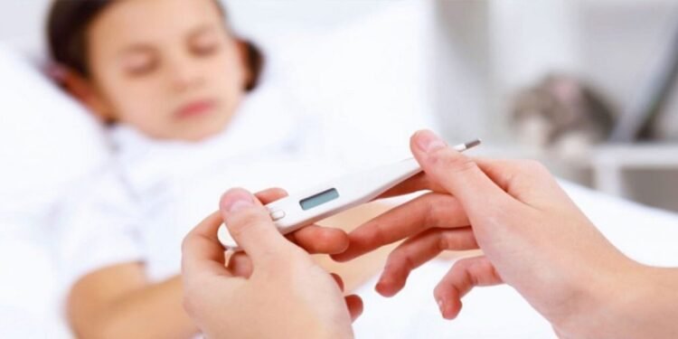 मौसममा आएको परिवर्तनसँगै भाइरल ज्वरोका बिरामी बढे