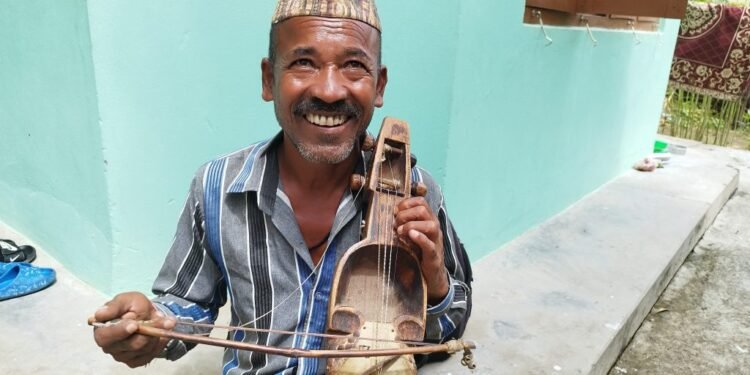 ४० वर्षदेखि लालबहादुरको सारङ्गीसँग साइनो