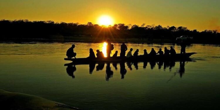 पर्यटकीय मौसमको पखाईमा सौरेलीहरु