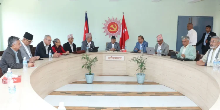 निराशा र विद्वेष फैलाउने प्रवृत्तिविरुद्ध एकजुट हुन नेता-कार्यकर्तालाई एमालेको आव्हान