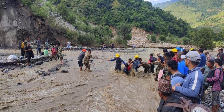 बाढी पहिरोबाट मृत्यु हुनेको संख्या २४६ जनाको मृत्यु